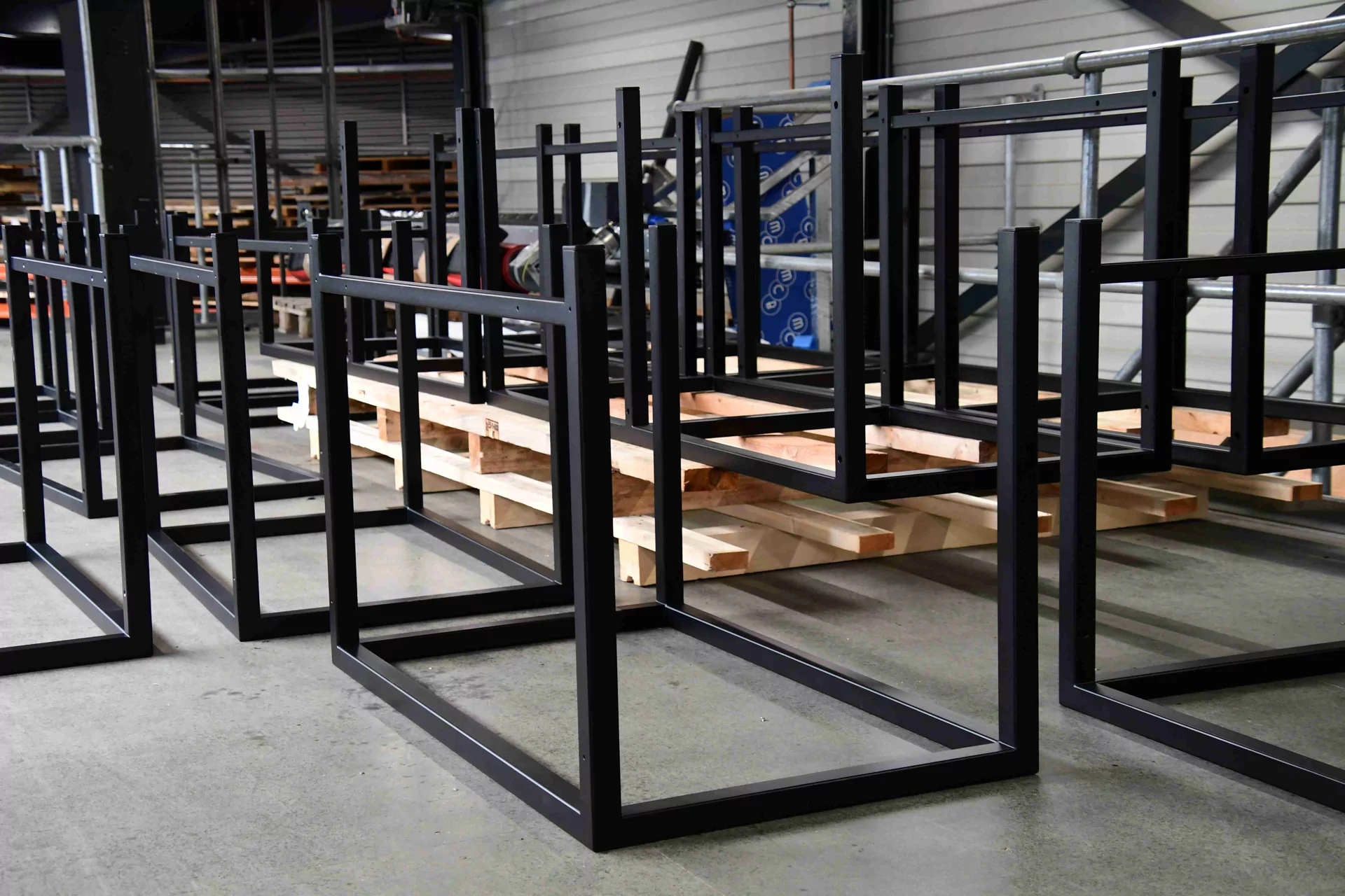 DVI Metaa; levert complete maatwerk tot serieproductie frames